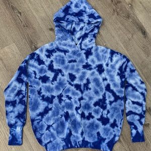 Derek Heart sweater hoodie tie dye